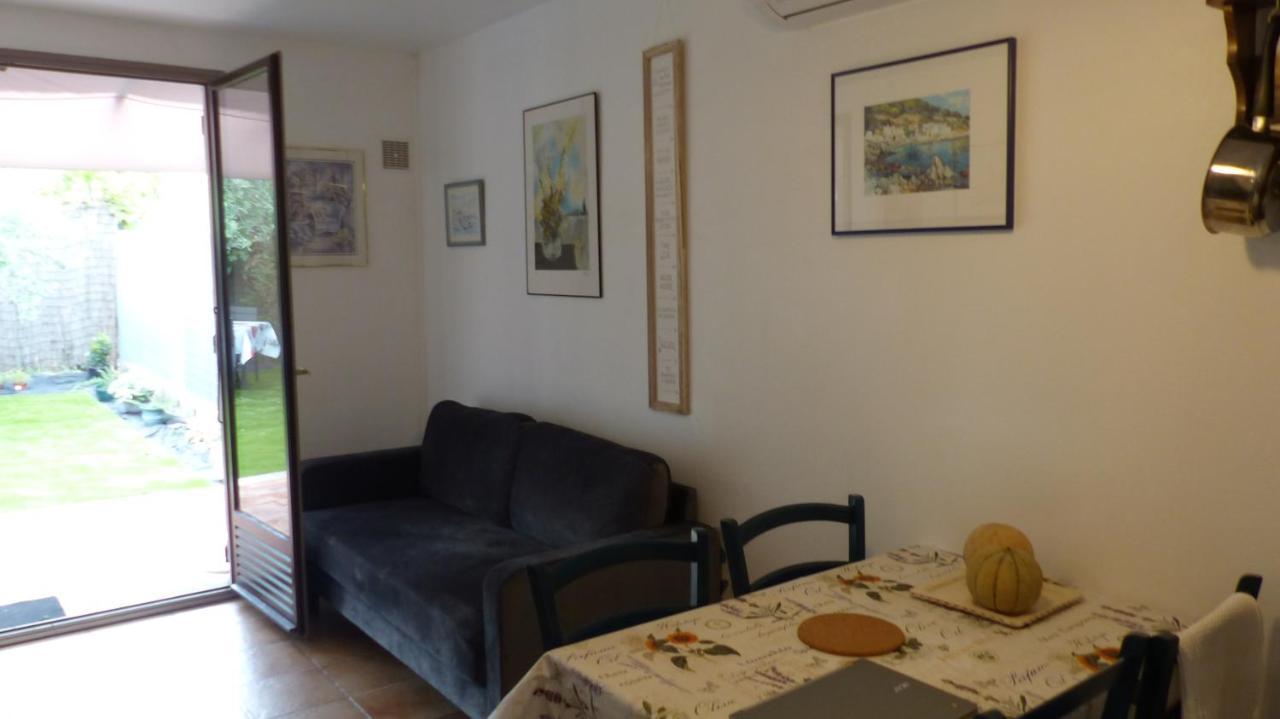 Villa Carcalet 2, clim, jardin, parking, au calme à Vallon-Pont-dʼArc Extérieur photo