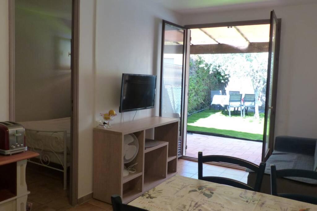 Villa Carcalet 2, clim, jardin, parking, au calme à Vallon-Pont-dʼArc Extérieur photo